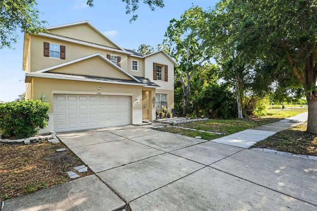 1720 Atlantic Drive Ruskin FL 33570
