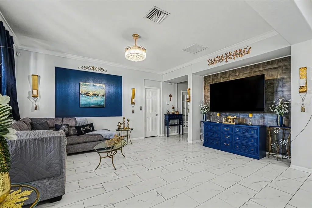1720 Atlantic Drive Ruskin FL 33570