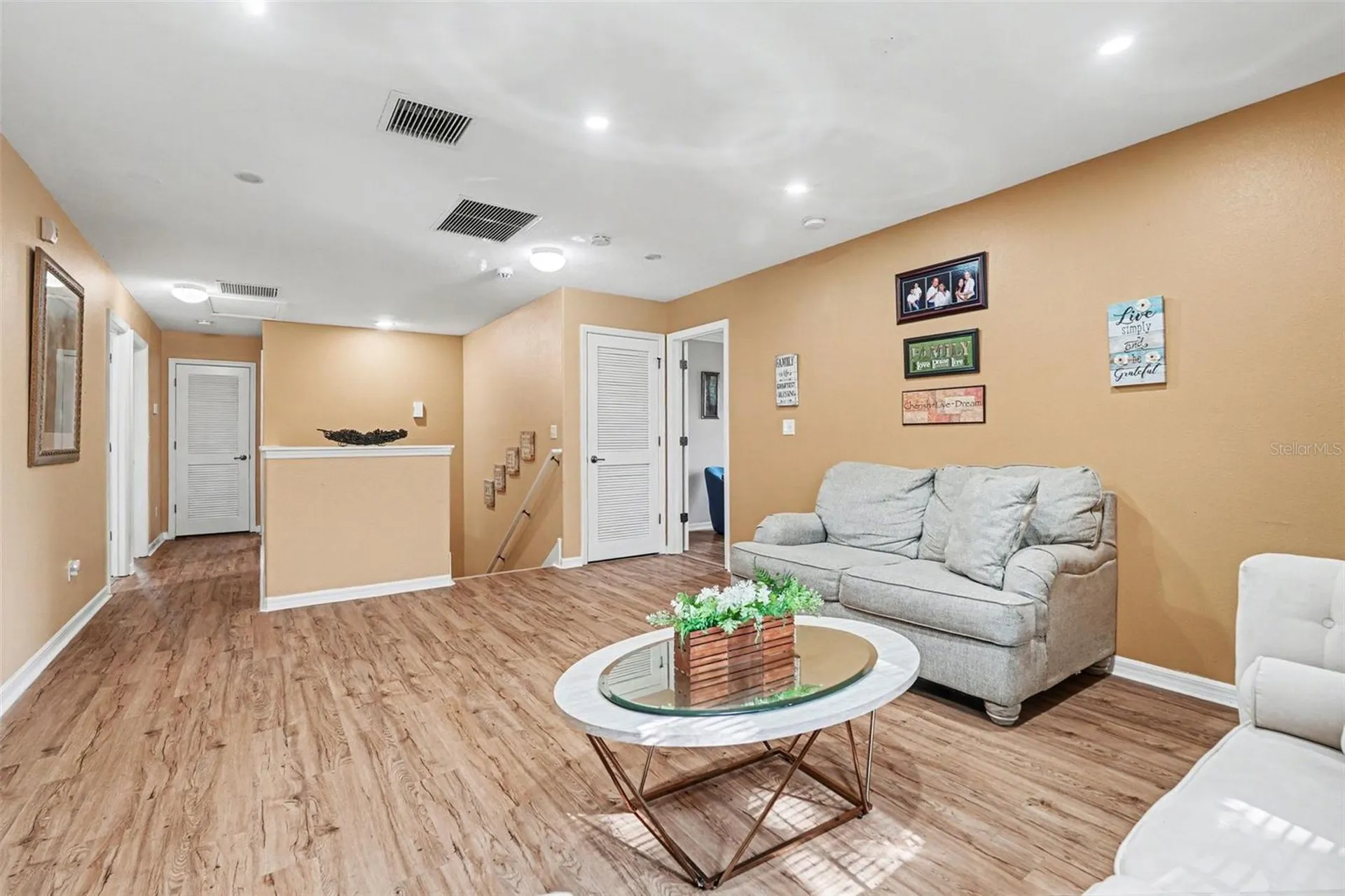 1720 Atlantic Drive Ruskin FL 33570