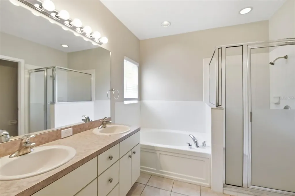 6409 Bridgecrest Drive Lithia FL 33547