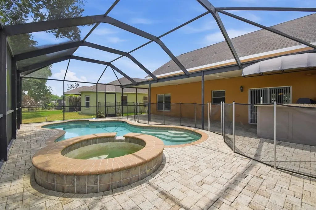 6409 Bridgecrest Drive Lithia FL 33547