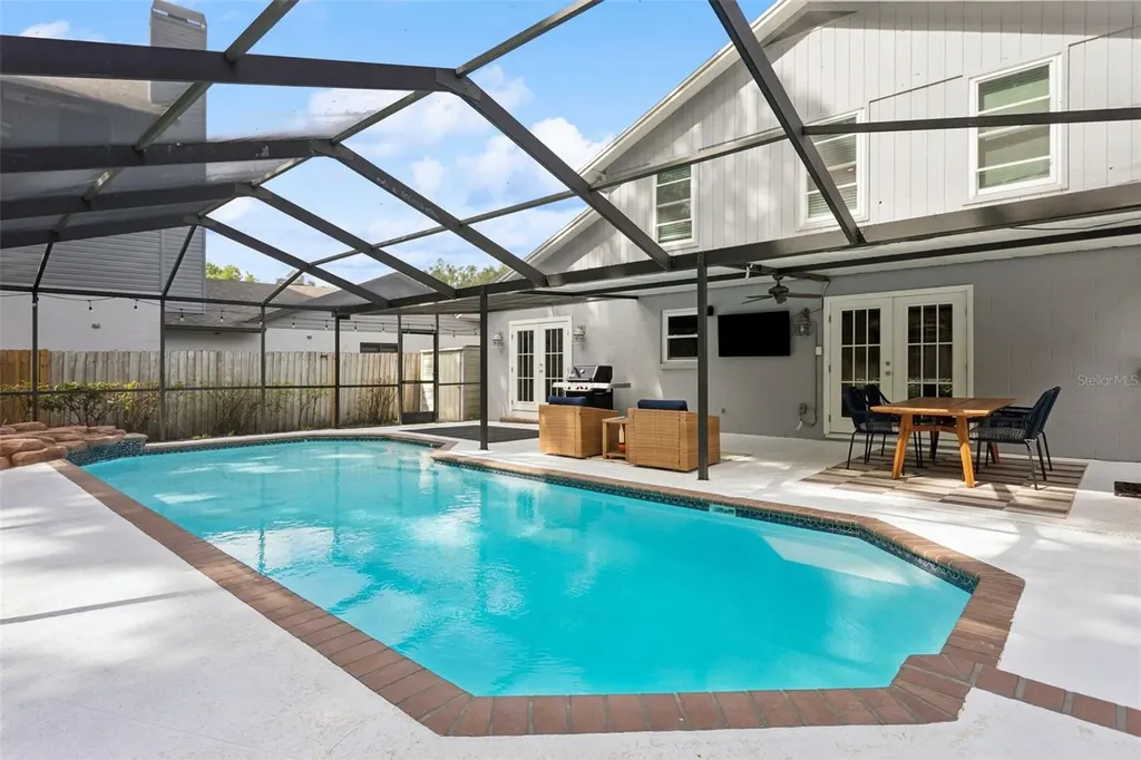 2728 Lakeville Drive Tampa FL 33618