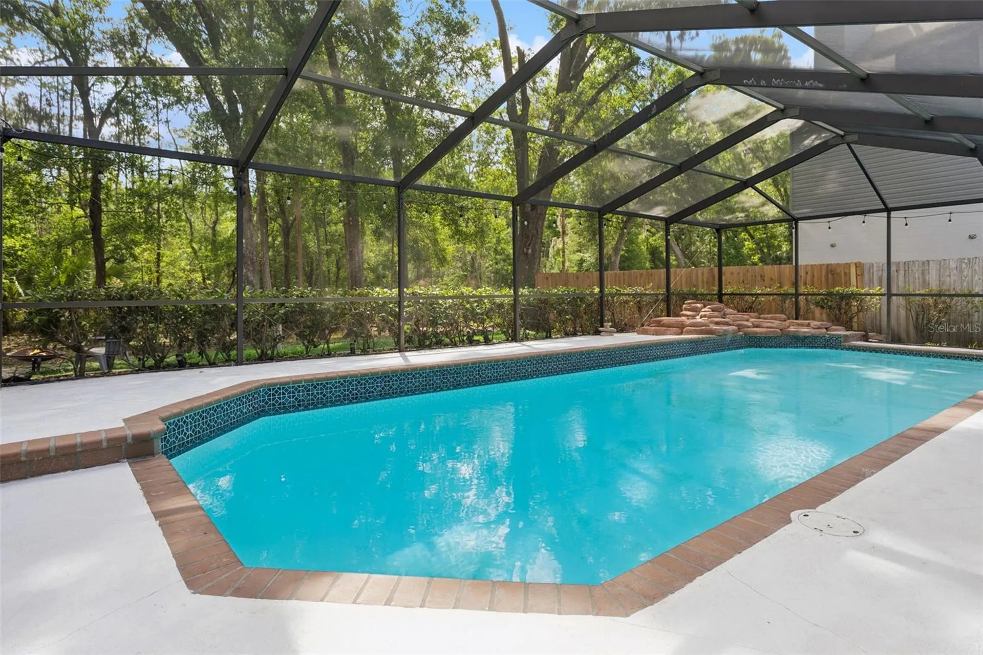2728 Lakeville Drive Tampa FL 33618