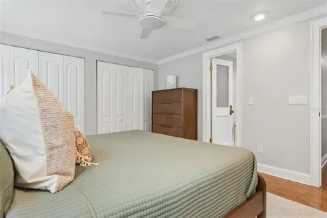 2728 Lakeville Drive Tampa FL 33618