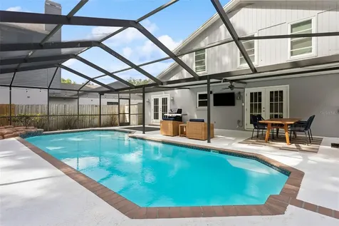 2728 Lakeville Drive Tampa FL 33618