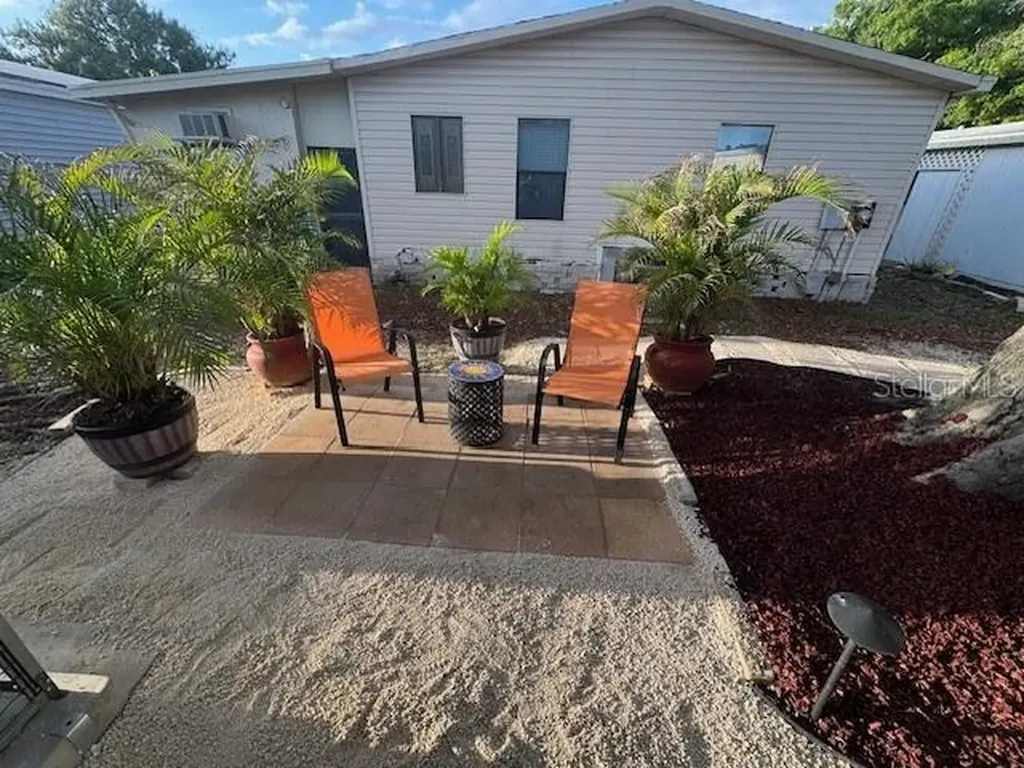 1001 Starkey Road Largo FL 33771