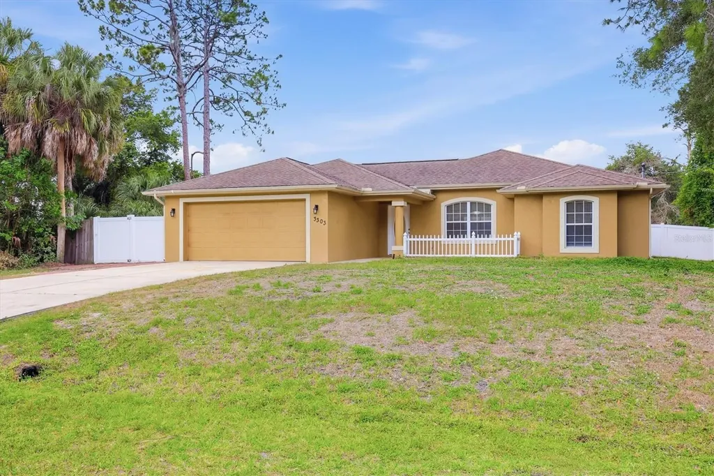 3303 Sawmill Avenue North Port FL 34286