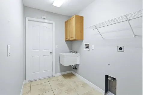 3303 Sawmill Avenue North Port FL 34286