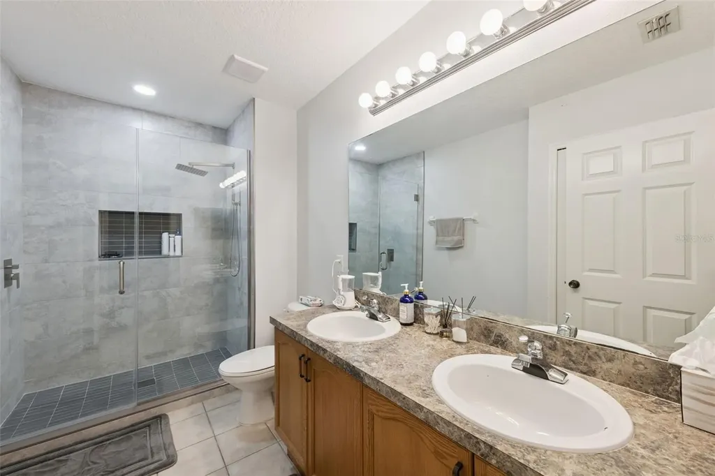 3693 Oakdale Circle Oviedo FL 32765