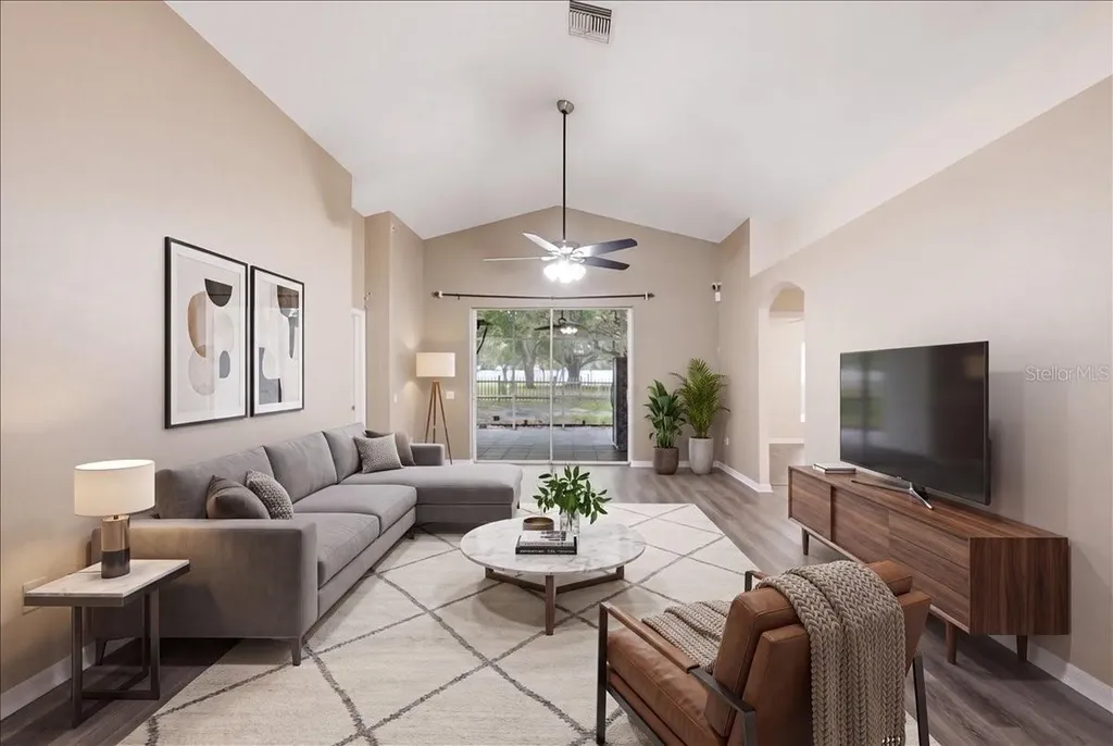 3324 Manor Cove Circle Riverview FL 33578