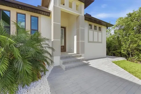 13241 Galveston Avenue Port Charlotte FL 33981