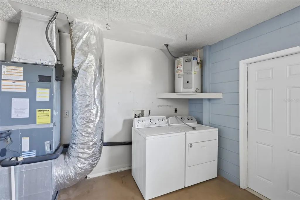 1801 70th Street W Bradenton FL 34209