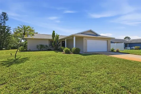 1801 70th Street W Bradenton FL 34209