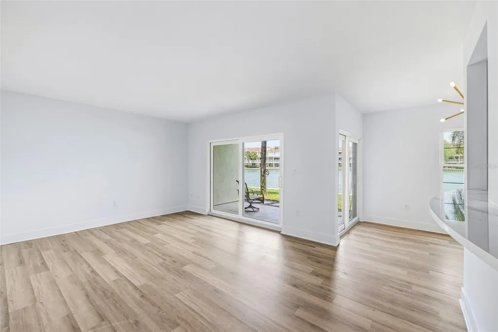554 Plaza Seville Court Treasure Island FL 33706