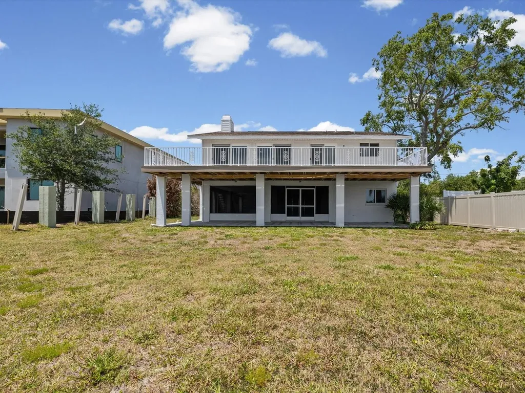 1647 Sea Breeze Drive Tarpon Springs FL 34689