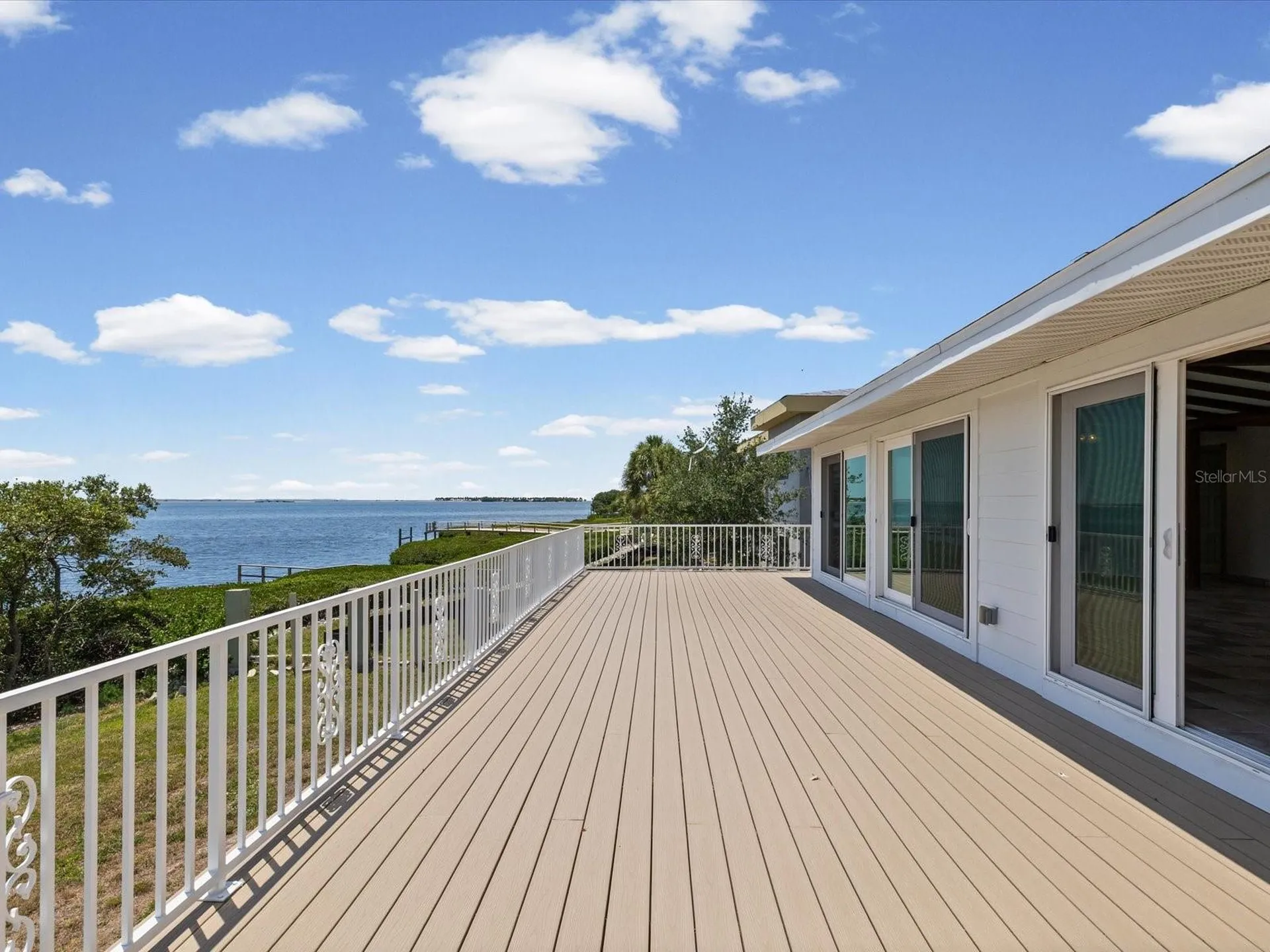 1647 Sea Breeze Drive Tarpon Springs FL 34689