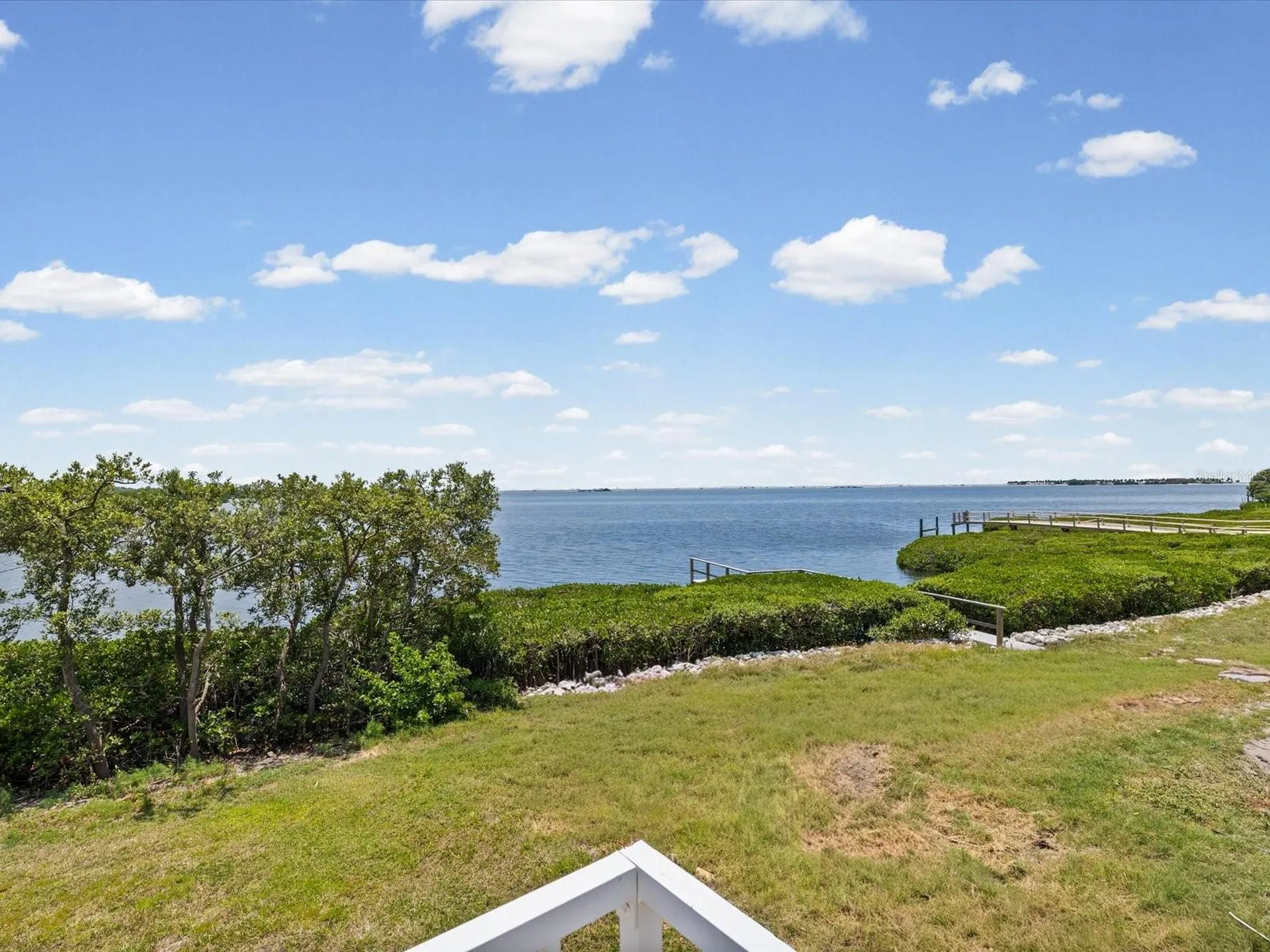 1647 Sea Breeze Drive Tarpon Springs FL 34689