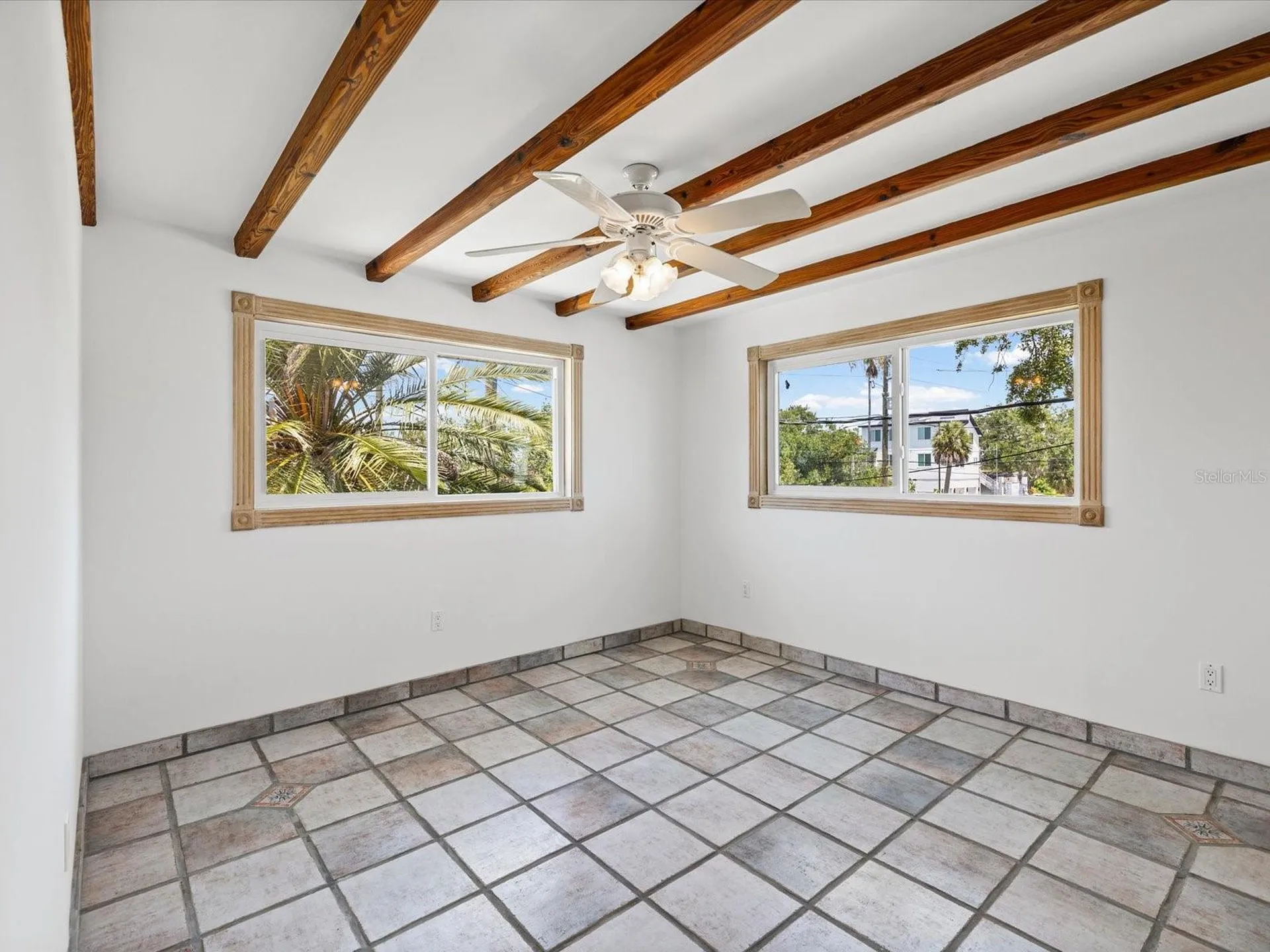 1647 Sea Breeze Drive Tarpon Springs FL 34689