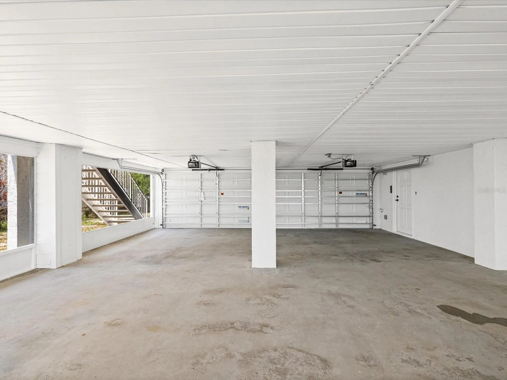 1647 Sea Breeze Drive Tarpon Springs FL 34689