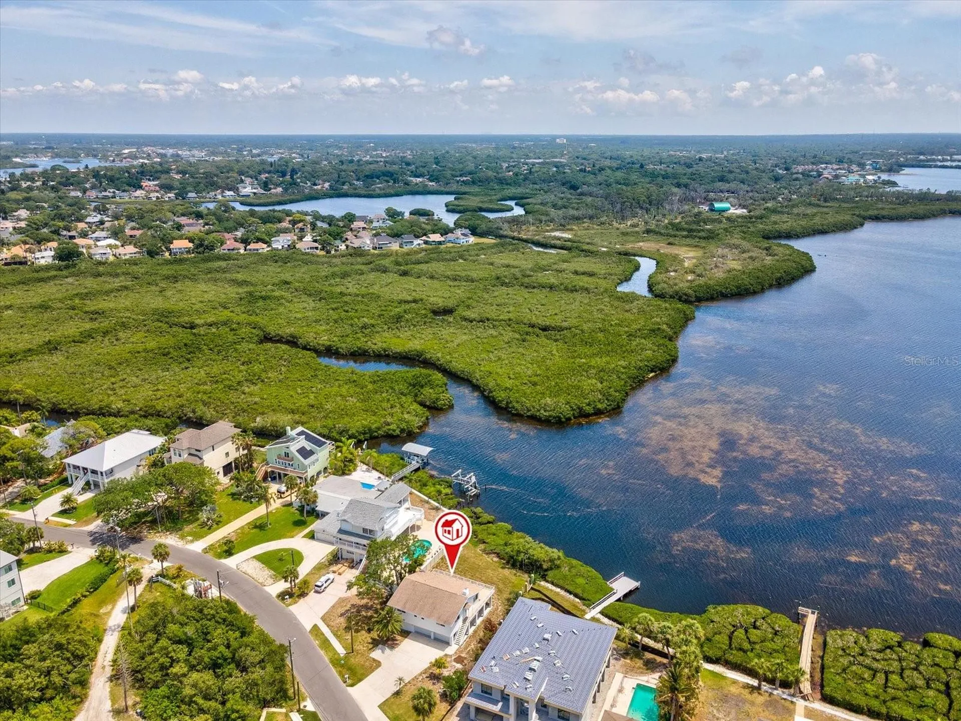 1647 Sea Breeze Drive Tarpon Springs FL 34689