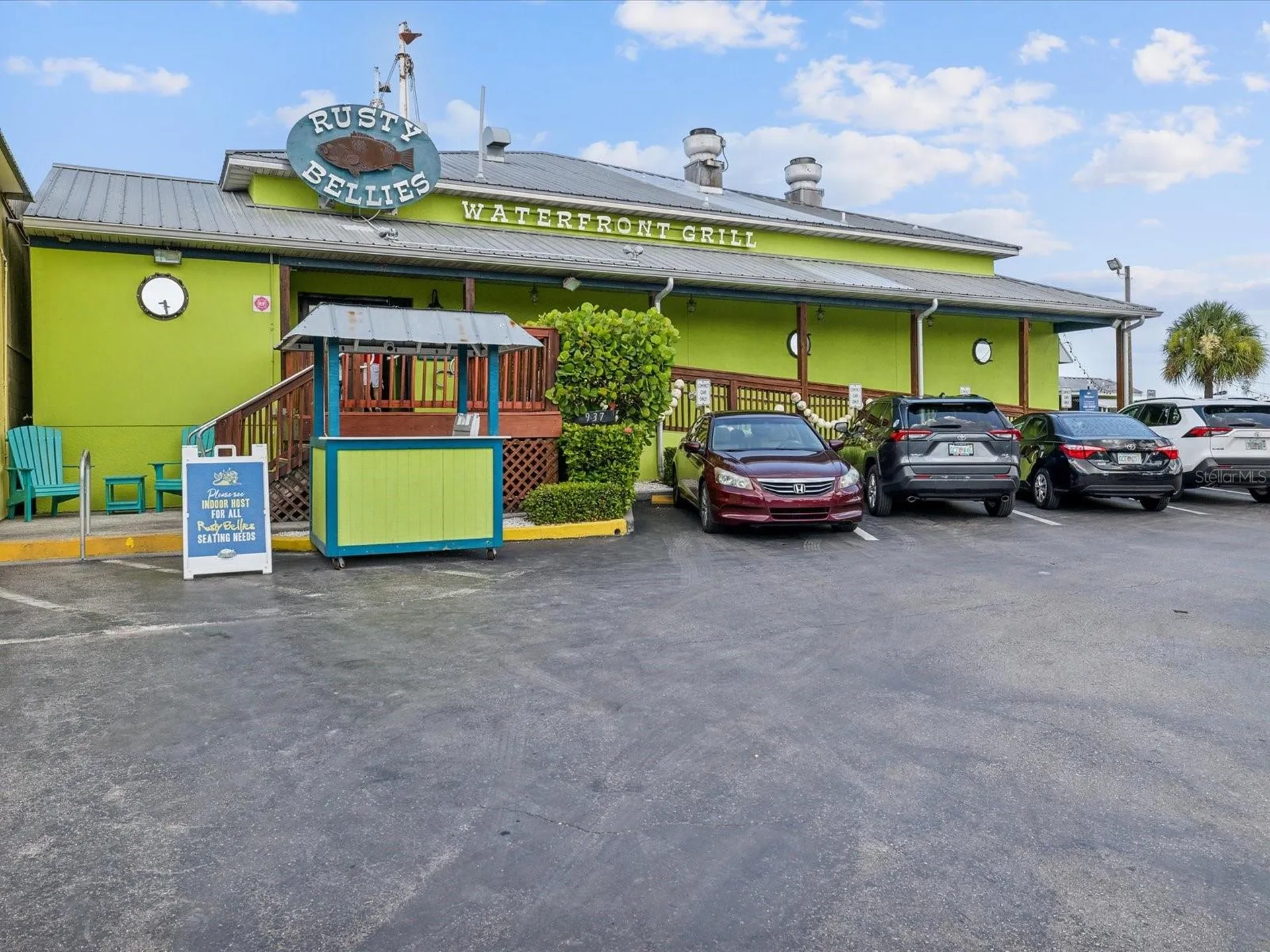 1647 Sea Breeze Drive Tarpon Springs FL 34689