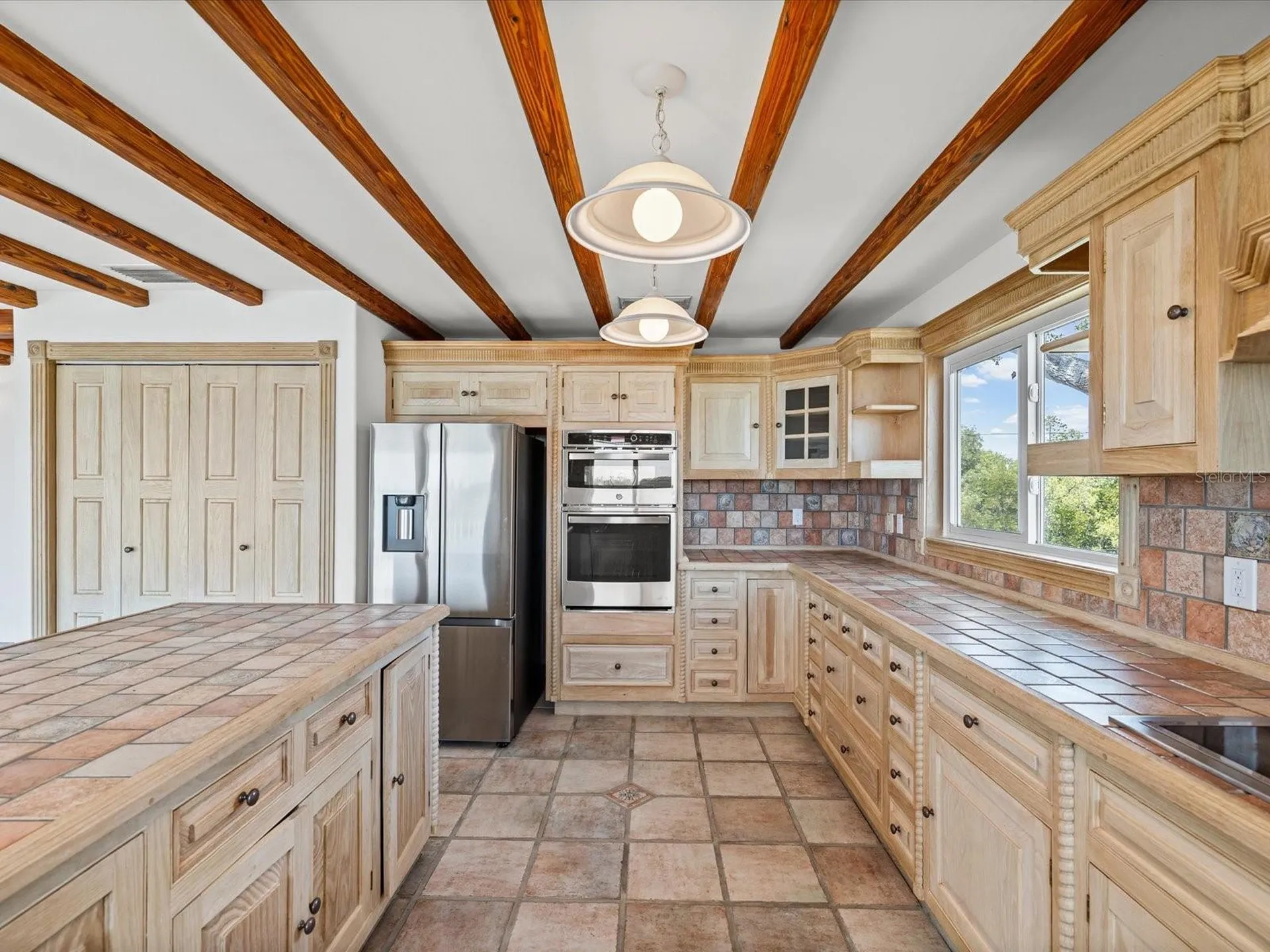 1647 Sea Breeze Drive Tarpon Springs FL 34689