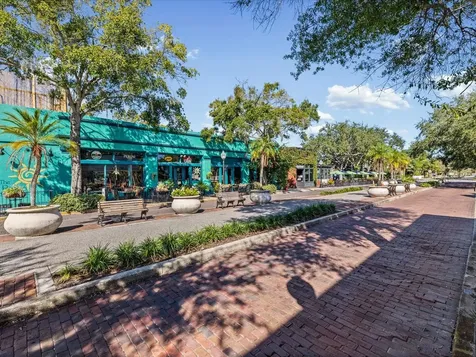 1647 Sea Breeze Drive Tarpon Springs FL 34689