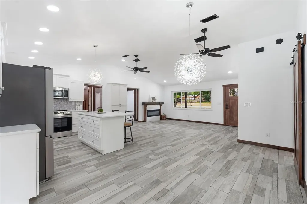 39825 Sunburst Drive Dade City FL 33525
