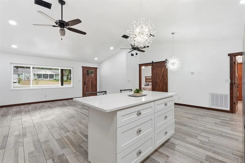 39825 Sunburst Drive Dade City FL 33525