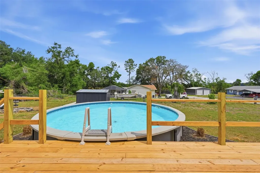 39825 Sunburst Drive Dade City FL 33525