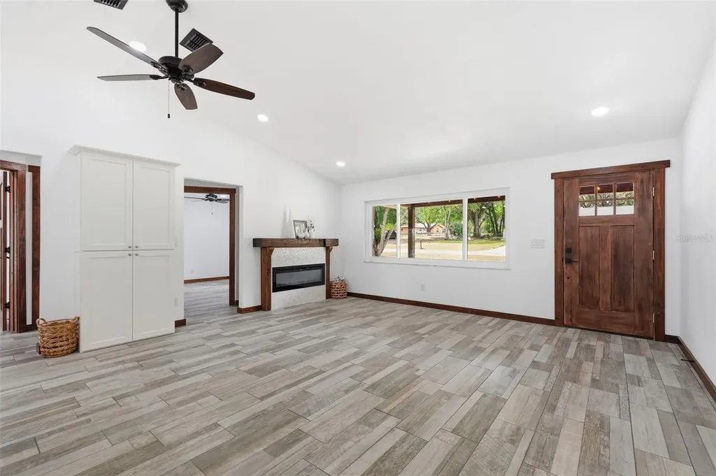 39825 Sunburst Drive Dade City FL 33525