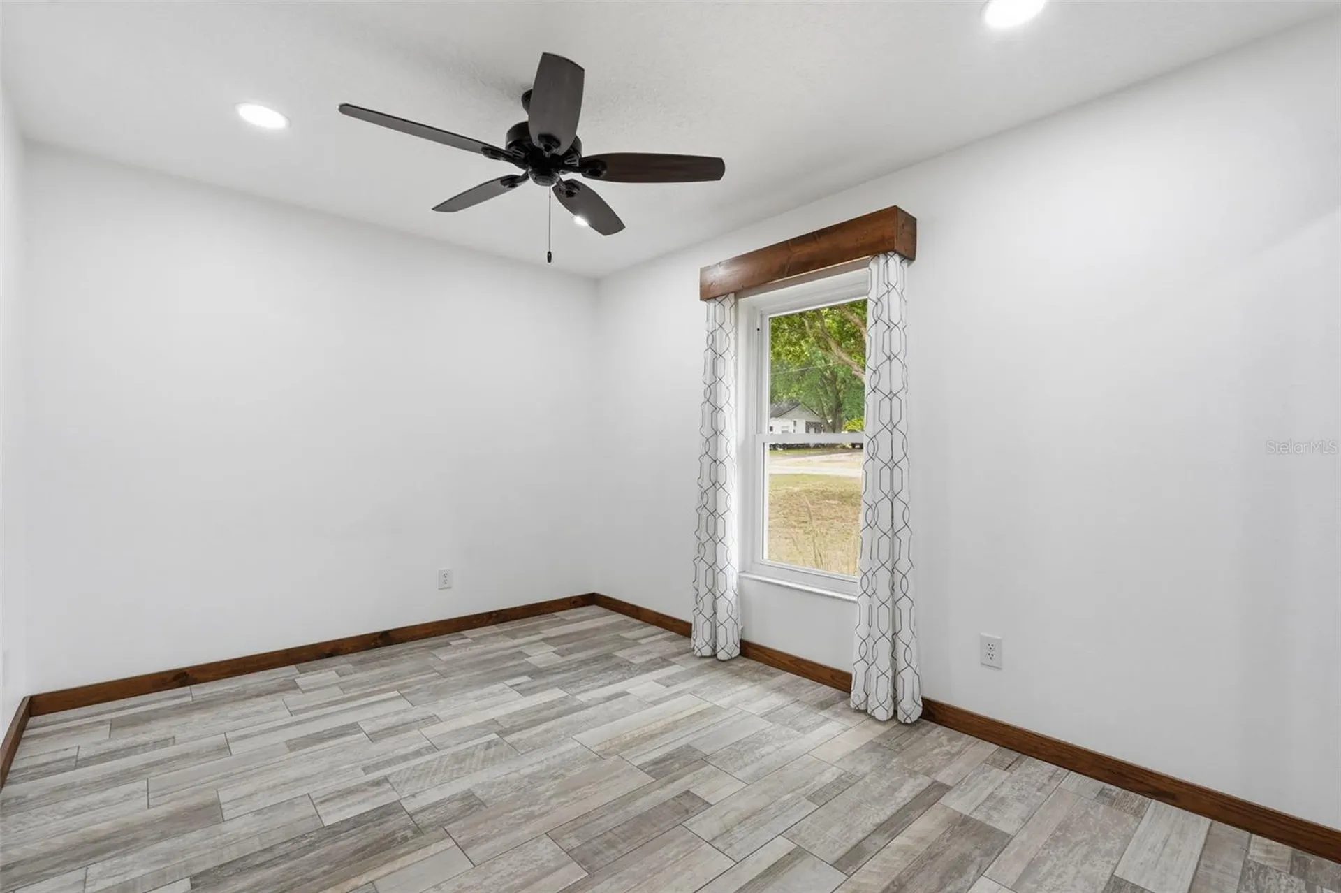 39825 Sunburst Drive Dade City FL 33525