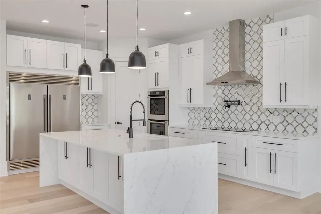 6012 Kipps Colony Drive E Gulfport FL 33707