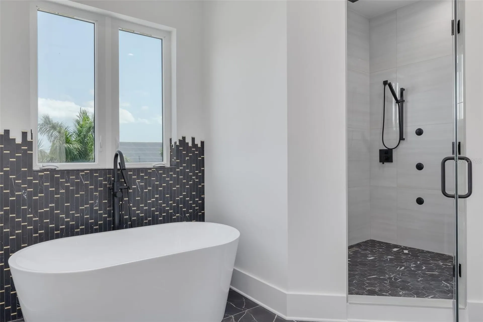 6012 Kipps Colony Drive E Gulfport FL 33707