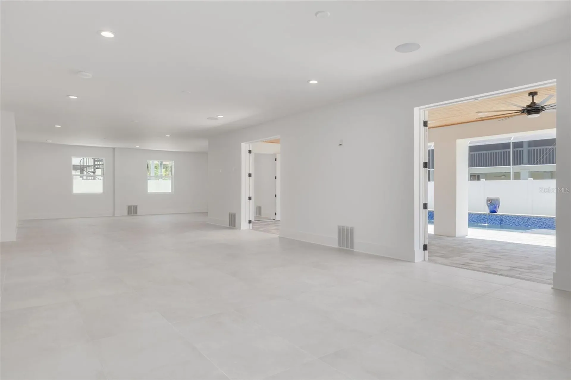 6012 Kipps Colony Drive E Gulfport FL 33707