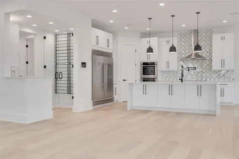 6012 Kipps Colony Drive E Gulfport FL 33707