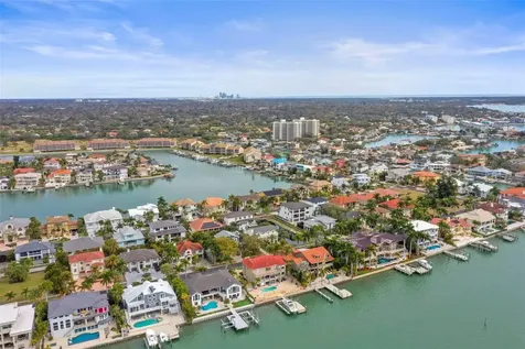 6012 Kipps Colony Drive E Gulfport FL 33707