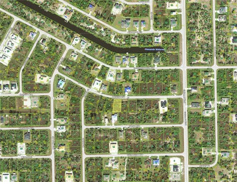 13431 Lansing Avenue Port Charlotte FL 33981