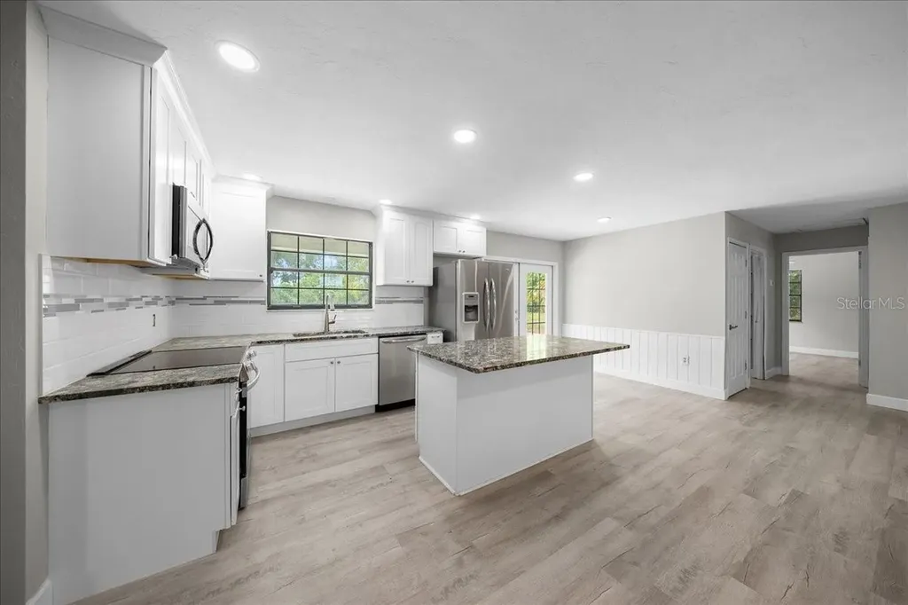 1869 SW 32nd Place Bell FL 32619