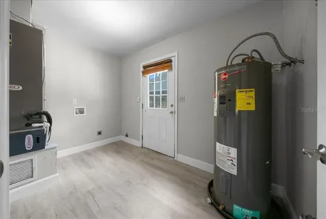 1869 SW 32nd Place Bell FL 32619