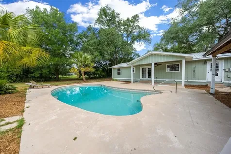 1869 SW 32nd Place Bell FL 32619