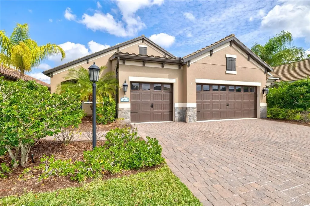 11876 Hunters Creek Road Venice FL 34293