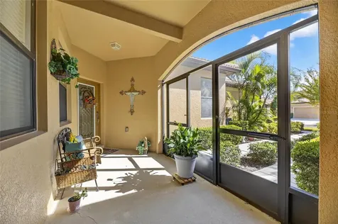 329 Seneca Falls Drive Apollo Beach FL 33572
