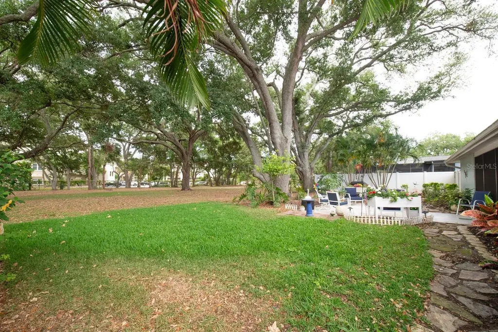 2017 Kamensky Road Clearwater FL 33763