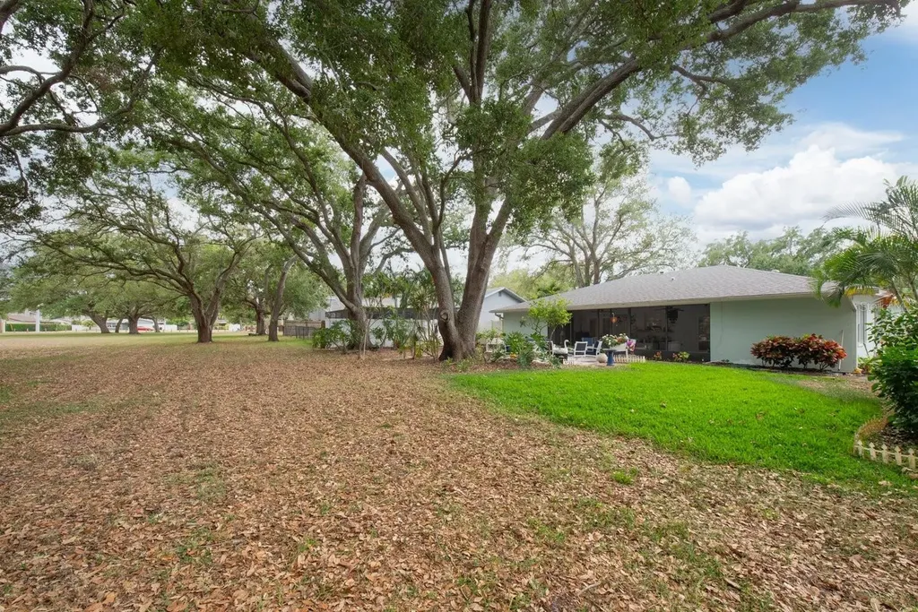 2017 Kamensky Road Clearwater FL 33763
