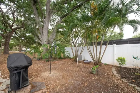 2017 Kamensky Road Clearwater FL 33763