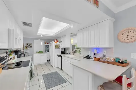2017 Kamensky Road Clearwater FL 33763