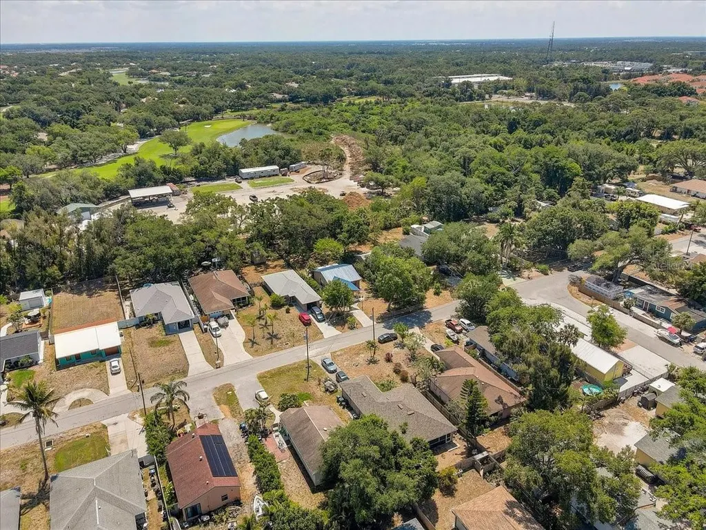 222 Glenwood Avenue Osprey FL 34229