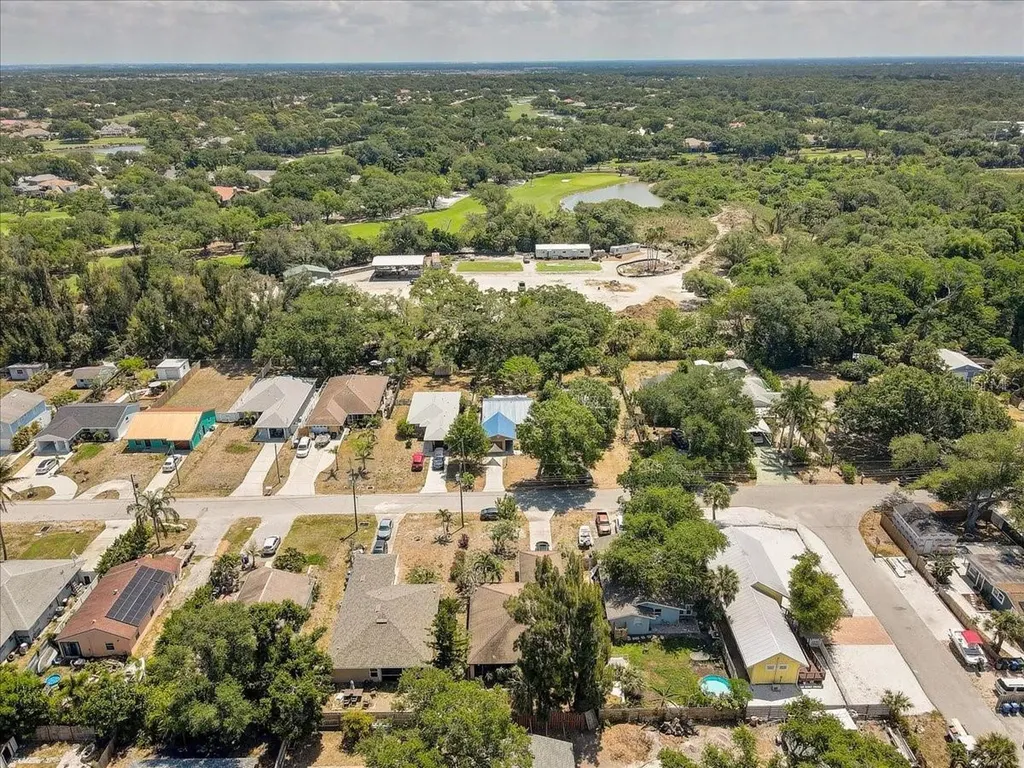 222 Glenwood Avenue Osprey FL 34229