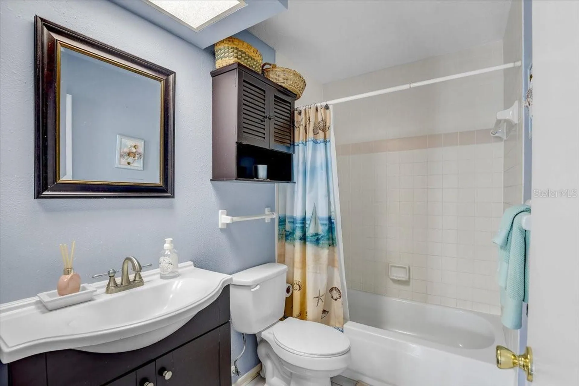 222 Glenwood Avenue Osprey FL 34229